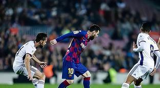 对方防守的 对方防守的