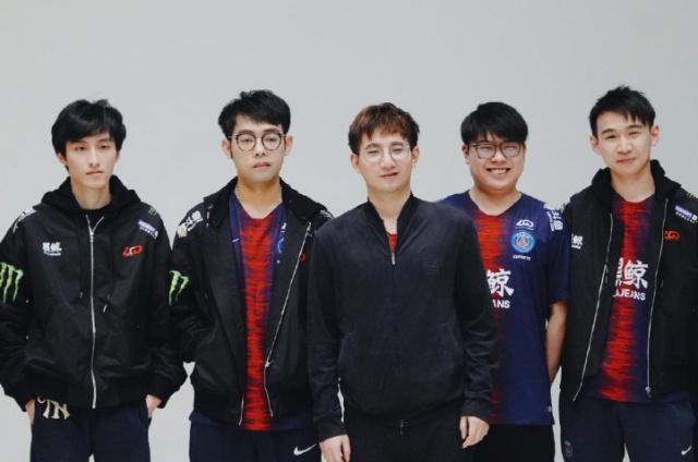 外界的转会 外界的转会