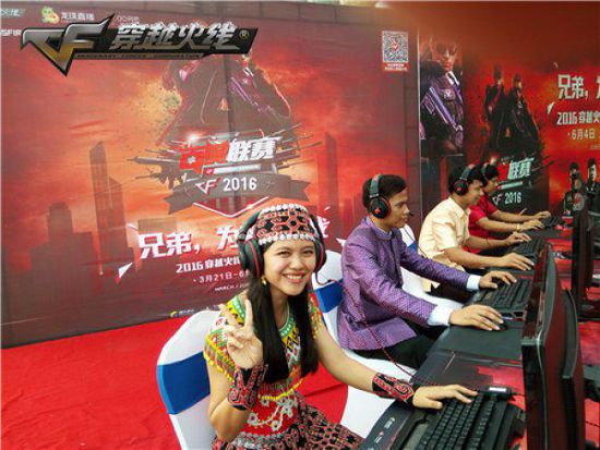 中的持续竞 中的持续竞