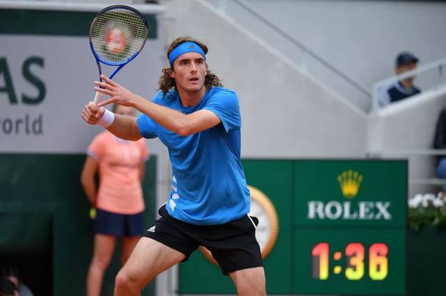 中的表现实 中的表现实